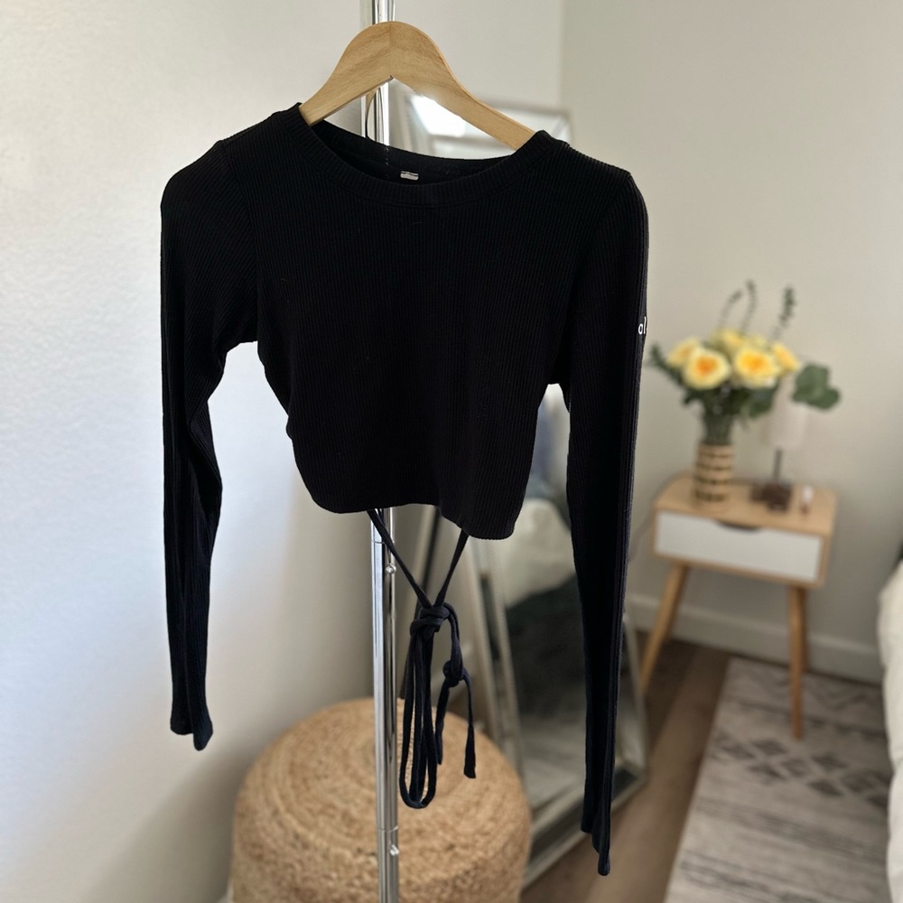 Alo Yoga Manifest Top